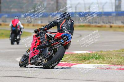 media/Apr-23-2022-Fastrack Riders (Sat) [[cb2d6ae73d]]/LEVEL 1/1145AM TURN 3 AND 4/